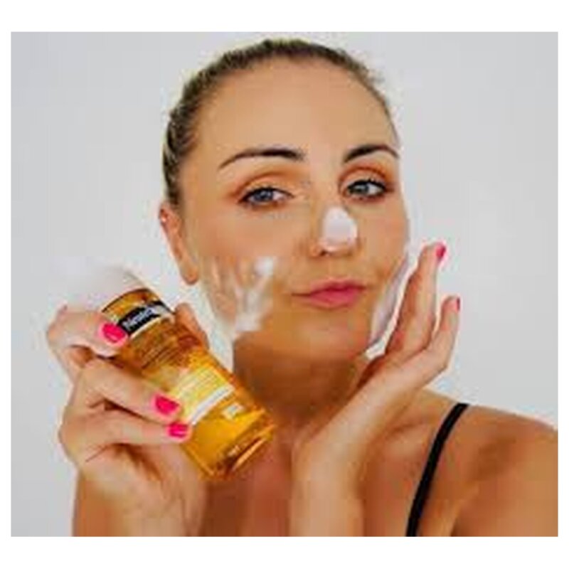 Neutrogena Calme Curcuma Foaming Cleanser - Sensitive Blemish-Prone Skin - 150ml