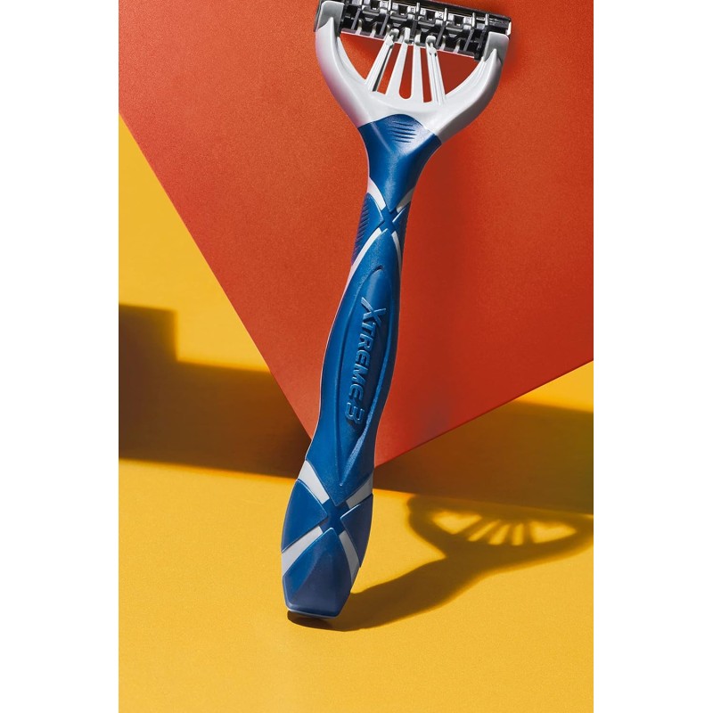 WILKINSON SWORD - Xtreme 3 for Men | Ultimate Comfort with Aloe Vera | 4 x Disposable Razors